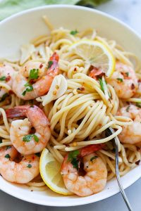 Shrimp Scampi (with White Wine Sauce!) — Easy Weeknight