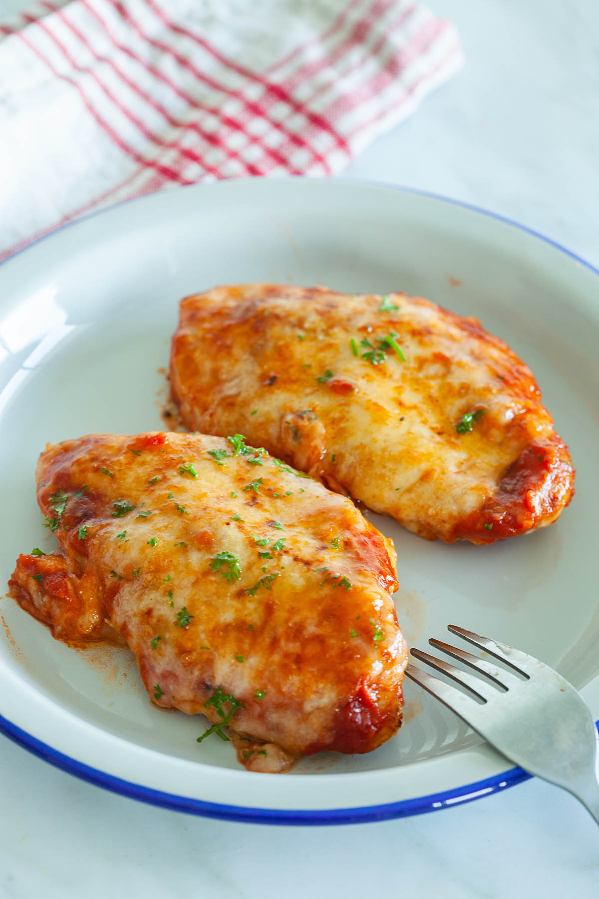 Chicken Parmesan — Easy Weeknight Dinner Ideas and Recipes